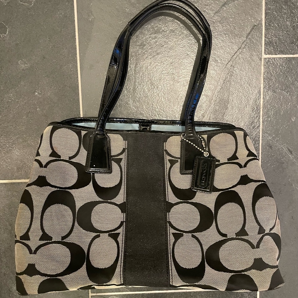 Coach shoulder bag